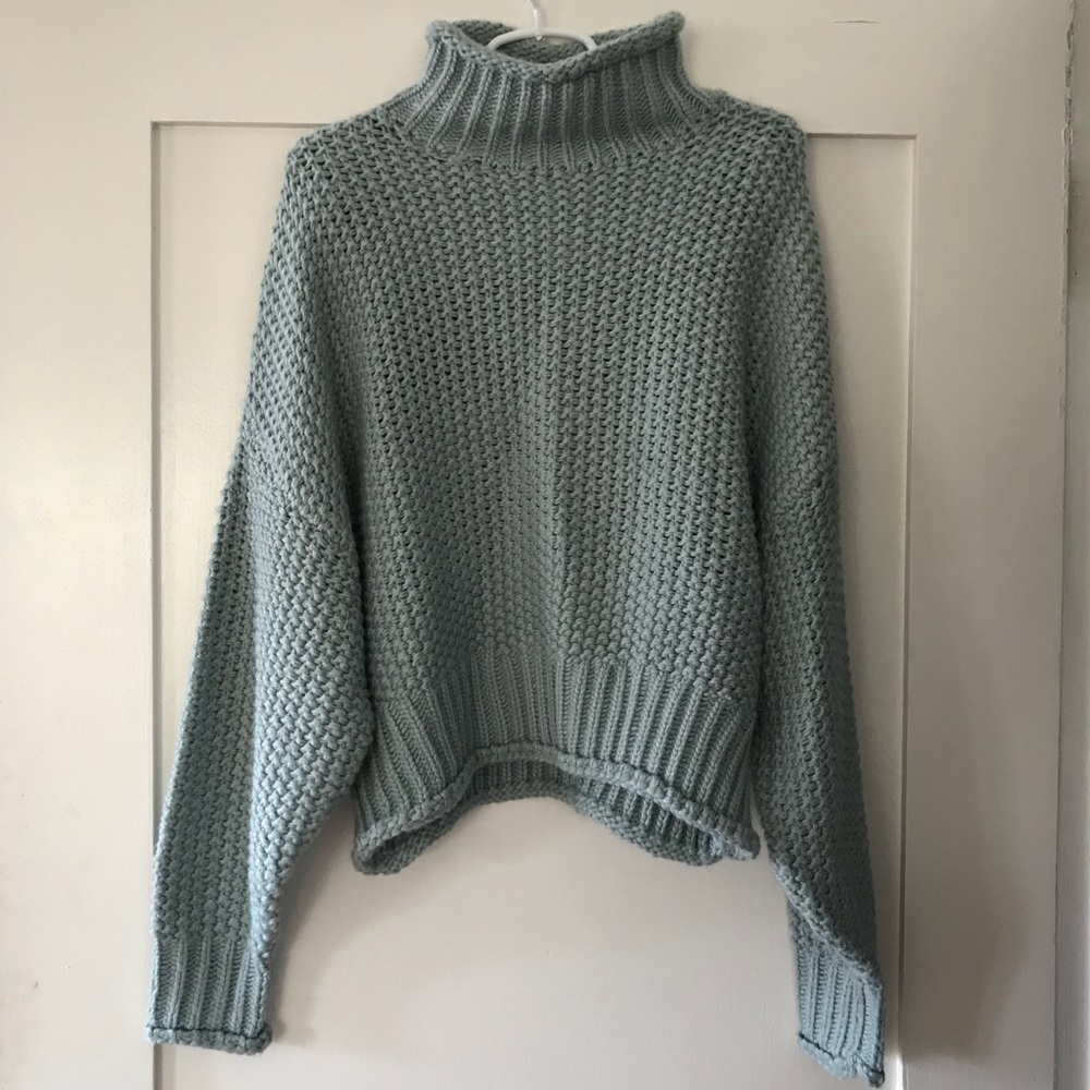 NWT H&M Oversized Turtleneck Sweater